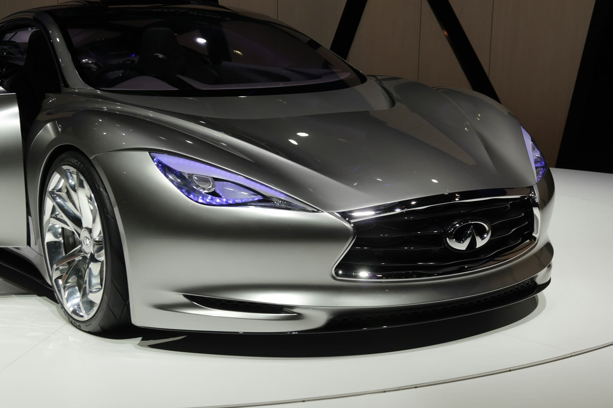 Infiniti — brand imagery