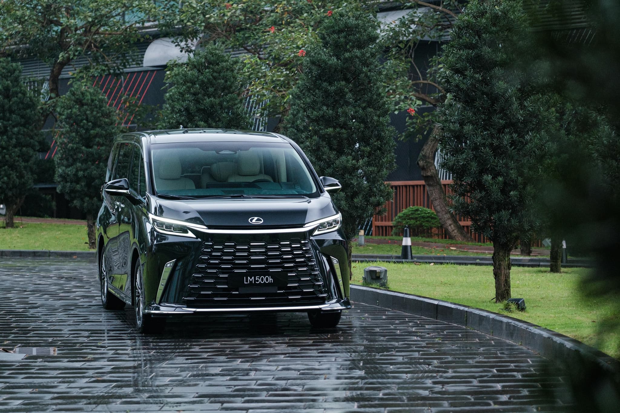 Lexus Lm 2024