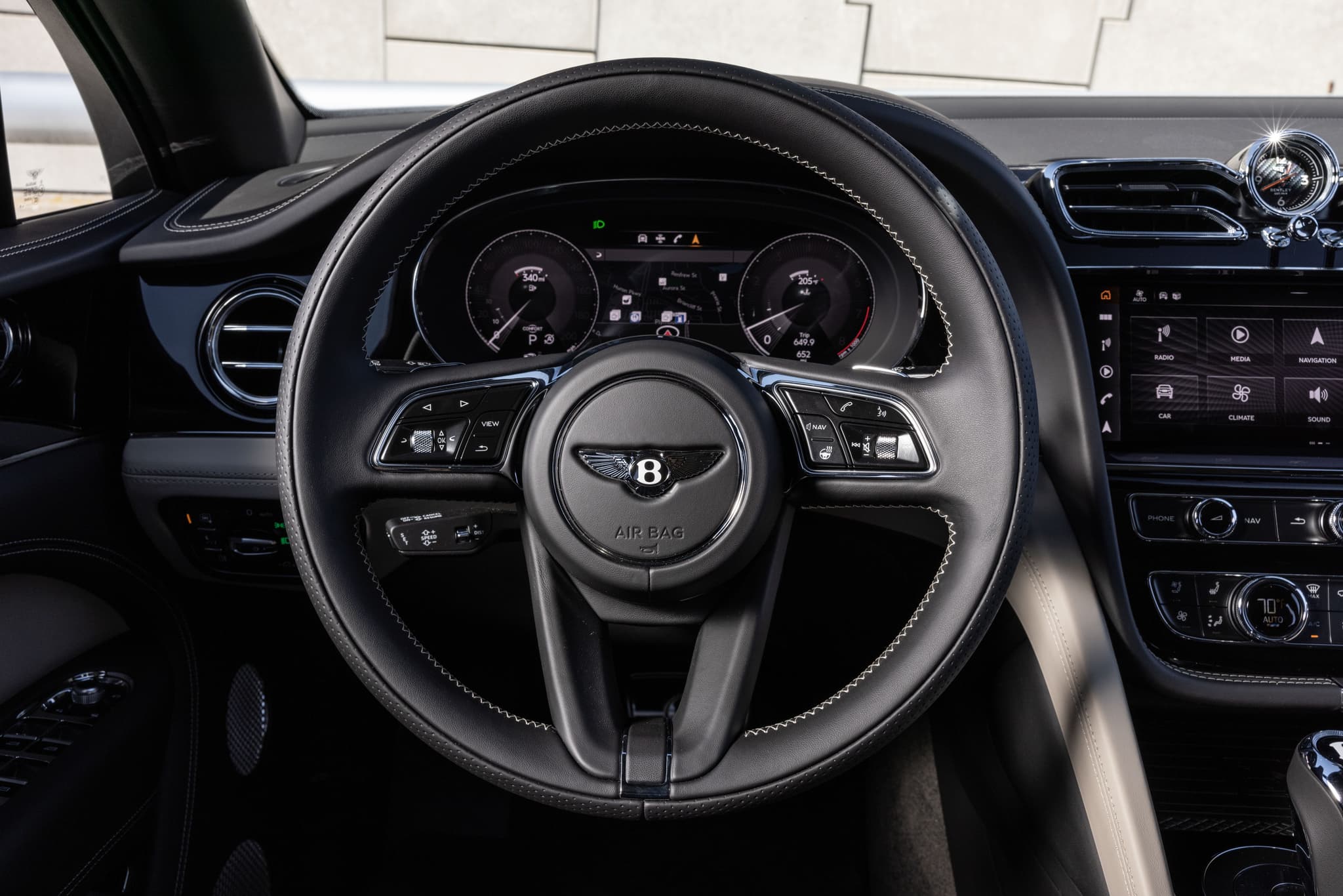 Bentley Bentayga 2022