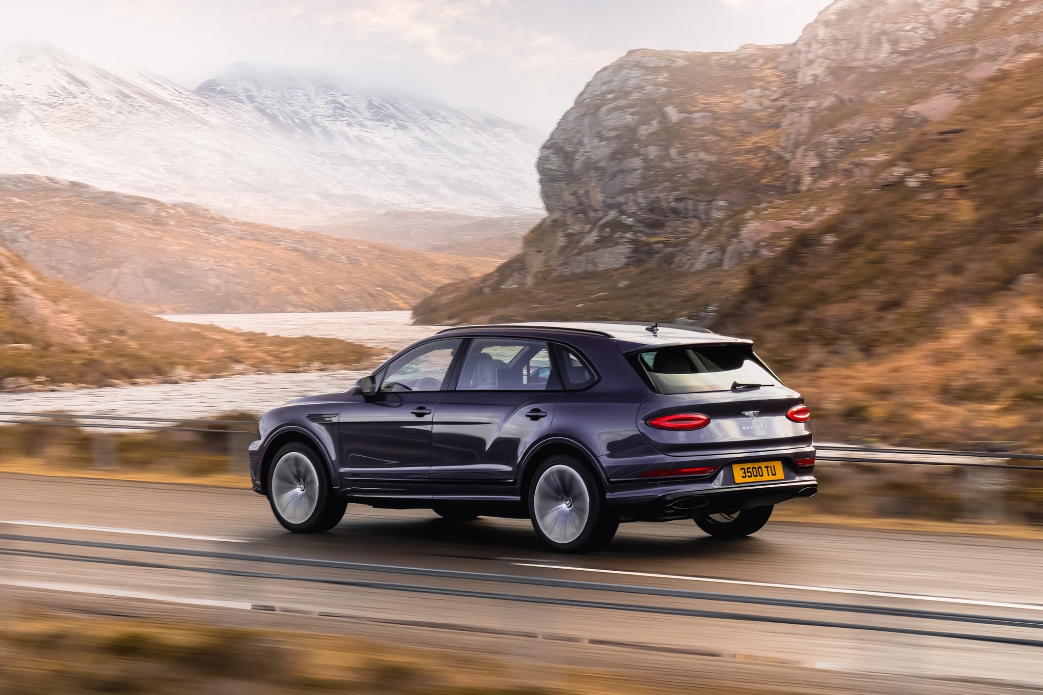 Bentley Bentayga 2023