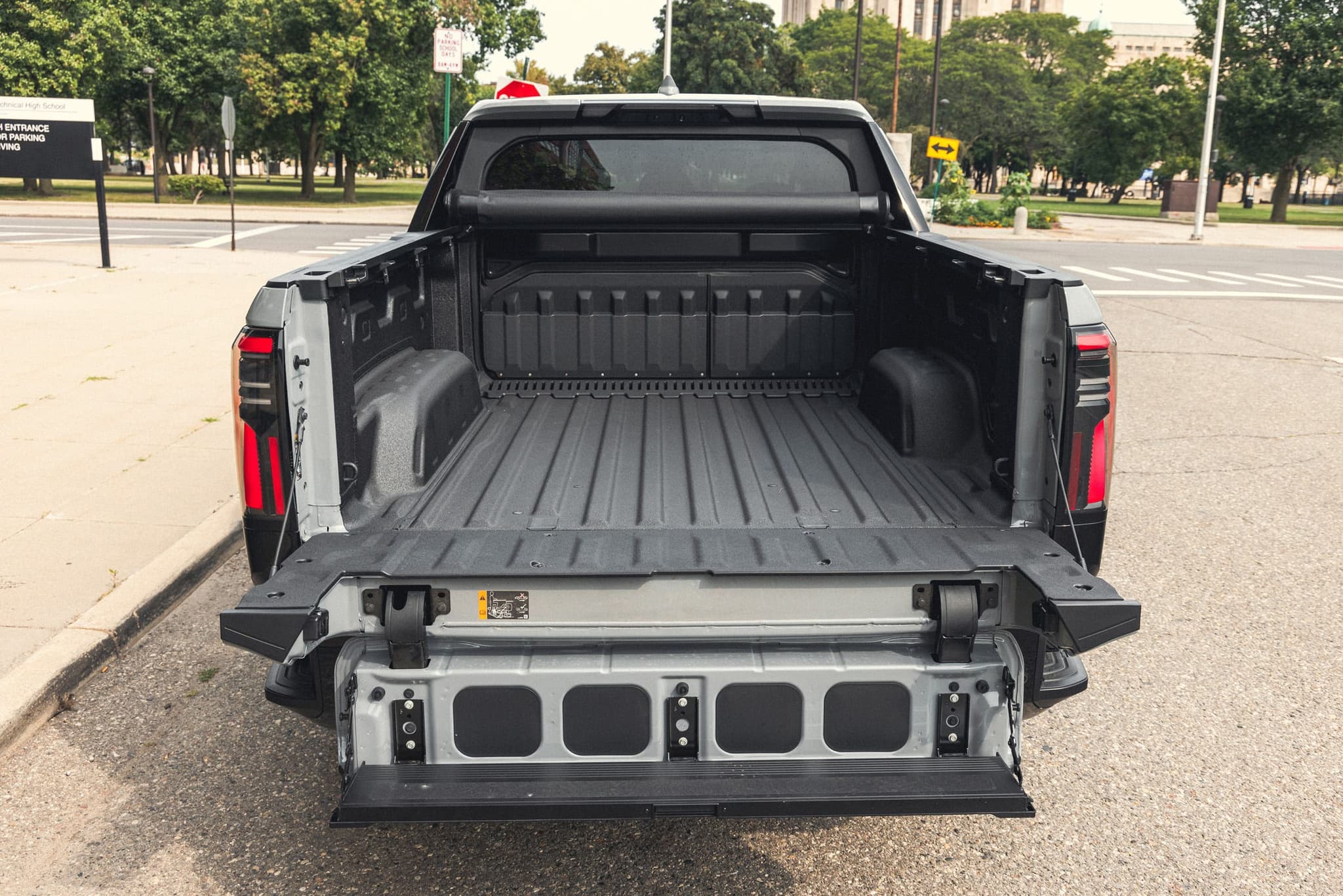 GMC Sierra EV