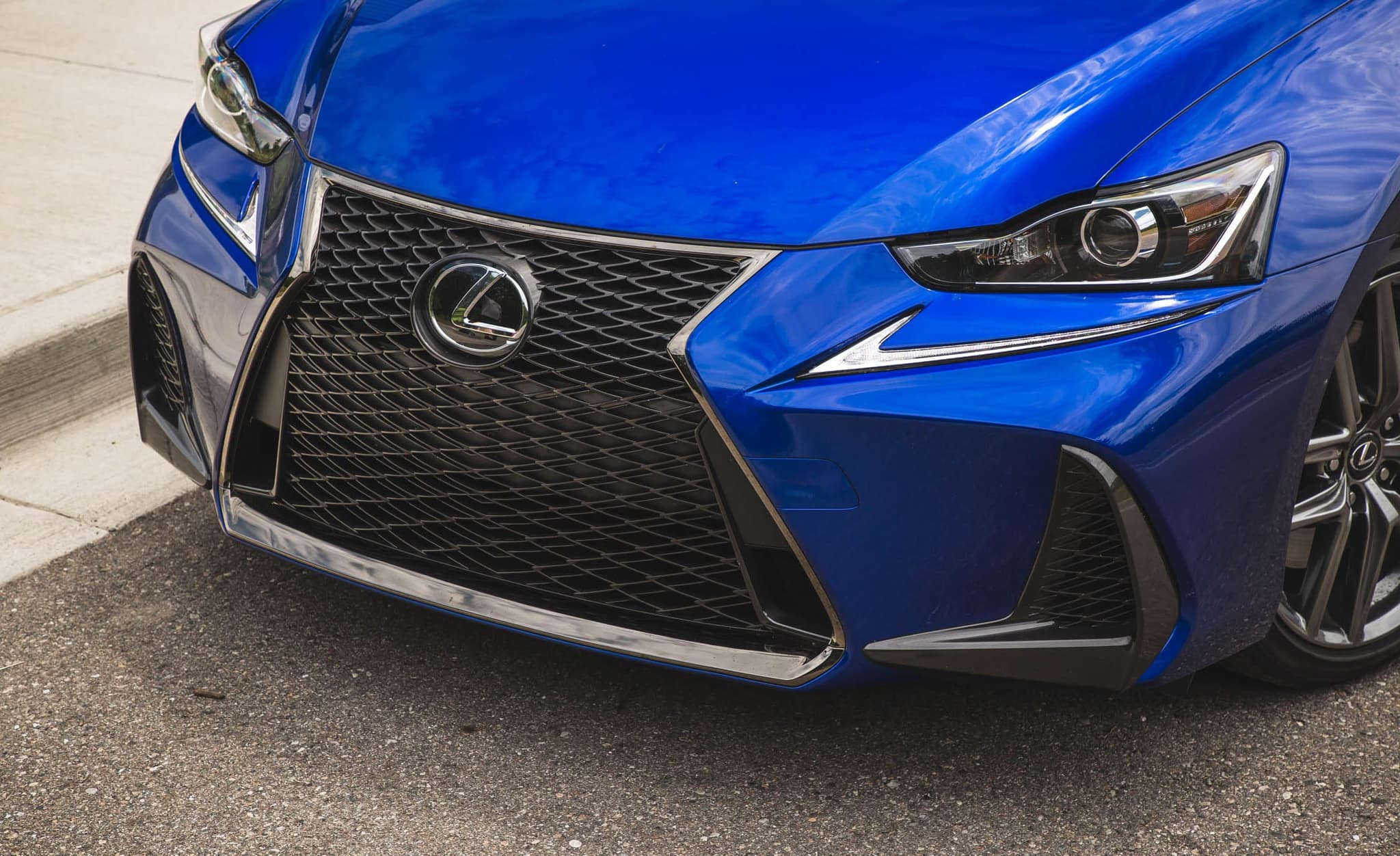 Lexus IS 2018