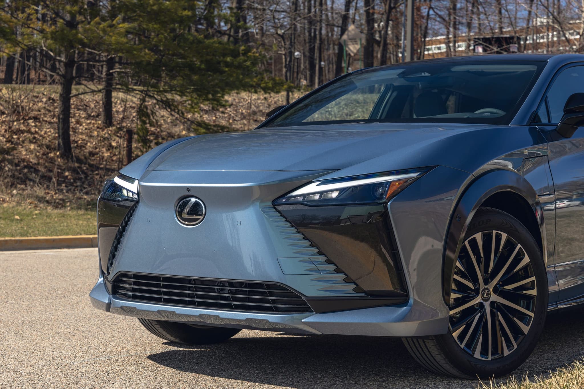 Lexus RZ