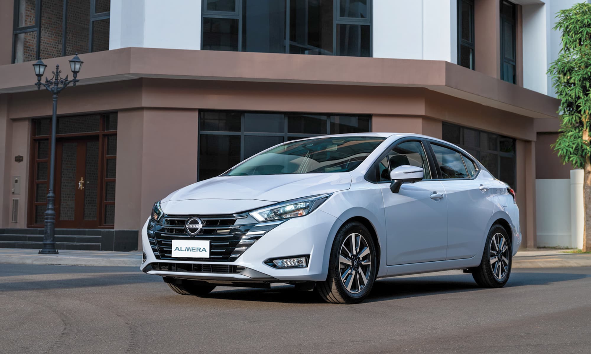 Nissan Almera 2026