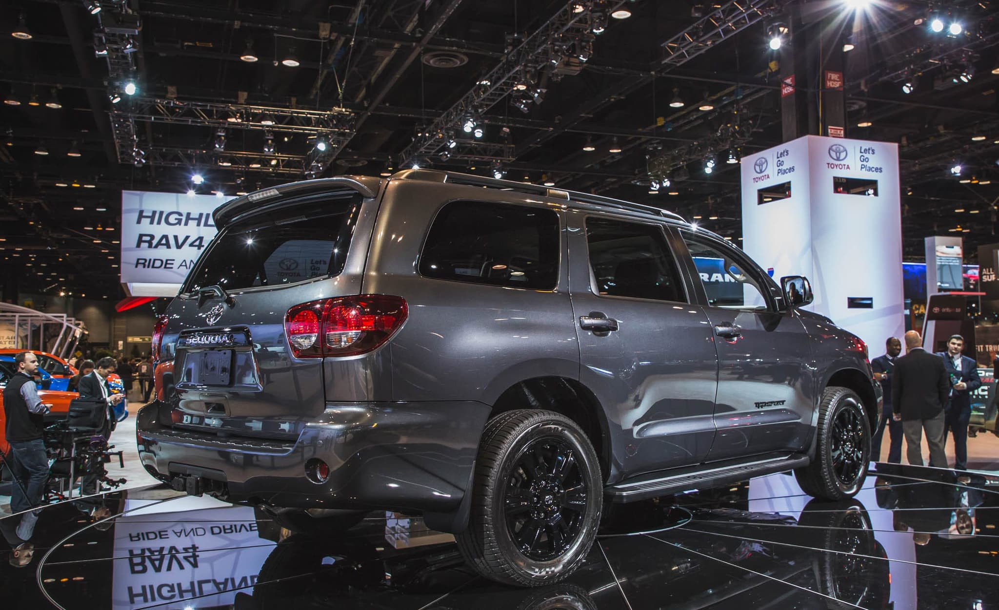 Toyota Sequoia