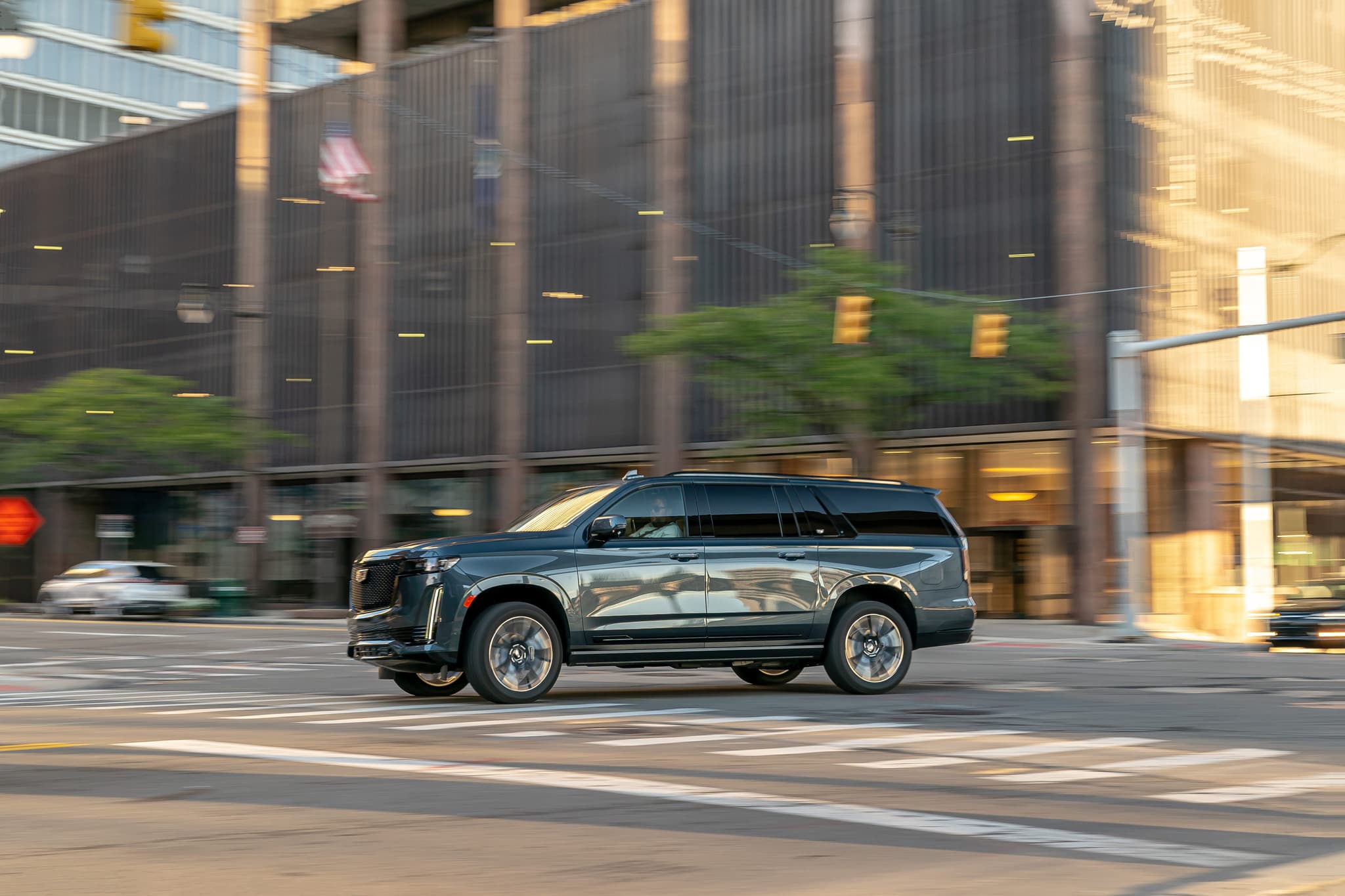 Cadillac Escalade / Escalade ESV
